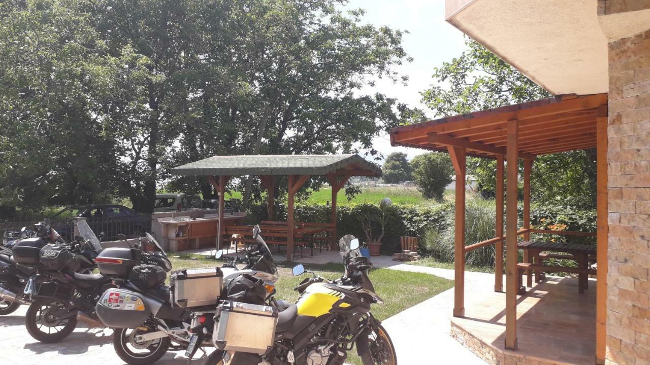 Vila Sara Ohrid Luaran gambar